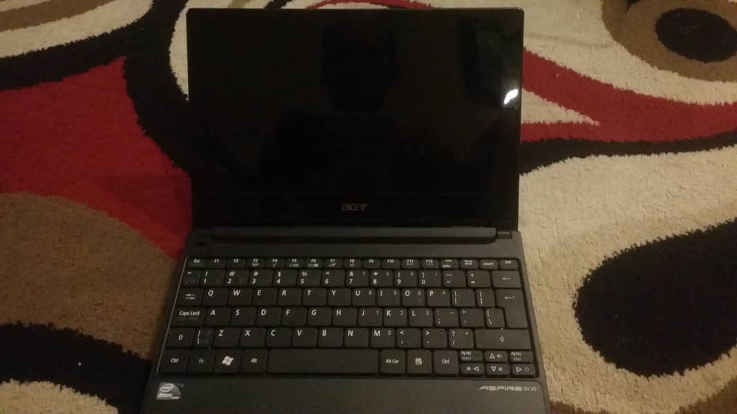 ACER ASPIRE ONE 1