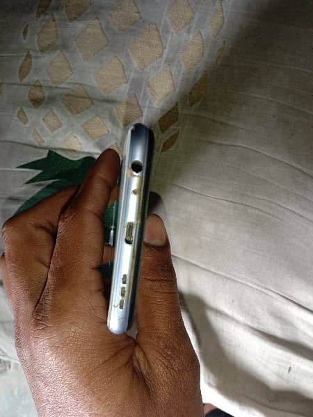 vivo y20 good condition short time used 1