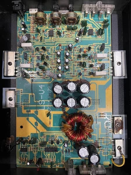 AudioBank Pro 250Watt Amplifier 2