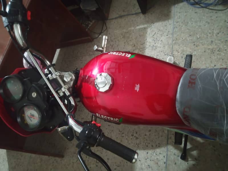 Road King Electric Bike Rs 165000/-  0303-9649624 Exchange possible 3