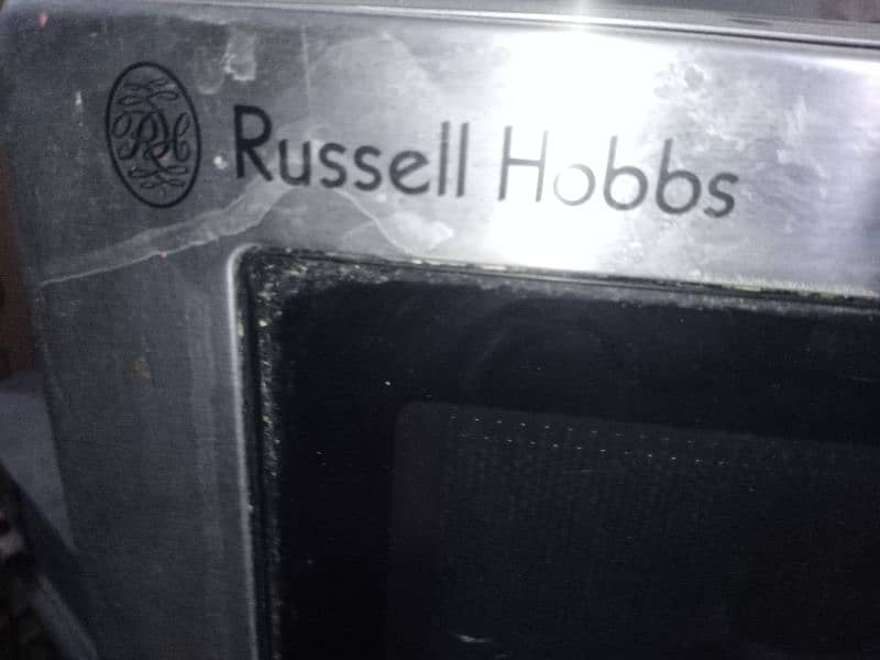 oven Russell Hobbs 0