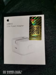 20W Apple Original Adapter Box Packed