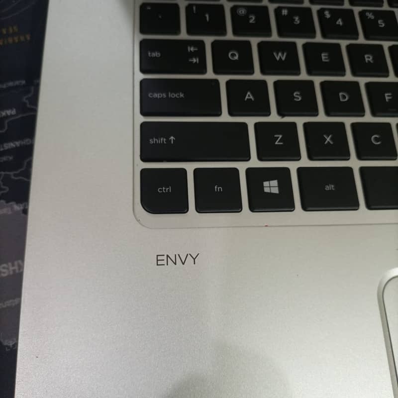 Hp Envy 17 Quad Edition i7-4700MQ 4th Gen 12GB Ram 180GB Intel Orignal 2