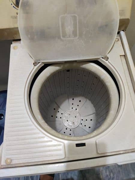 Washing Mashine & Dryer perfect working 2