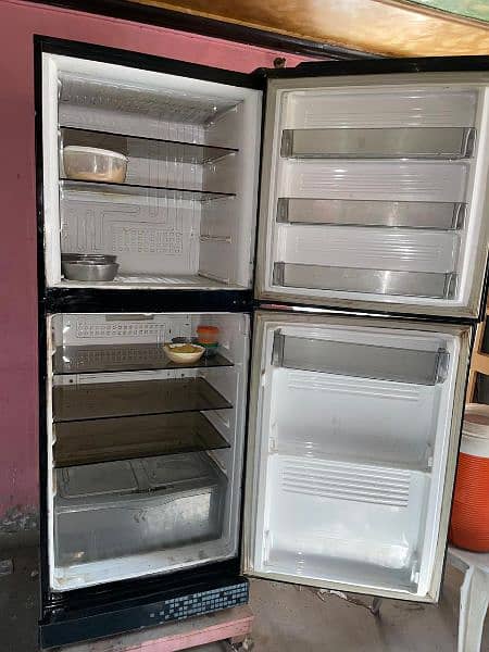 Pel refrigerater full size 3 year used ,o3o67413834 4