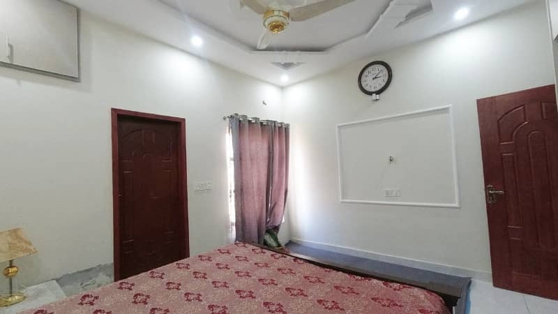A Prime Location House Of 5 Marla In Lahore 24
