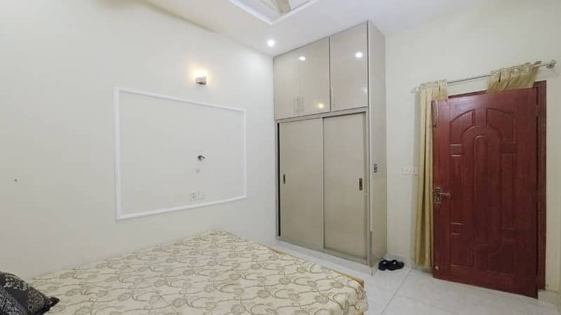 A Prime Location House Of 5 Marla In Lahore 25