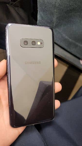 Samsung Galaxy S10e 2