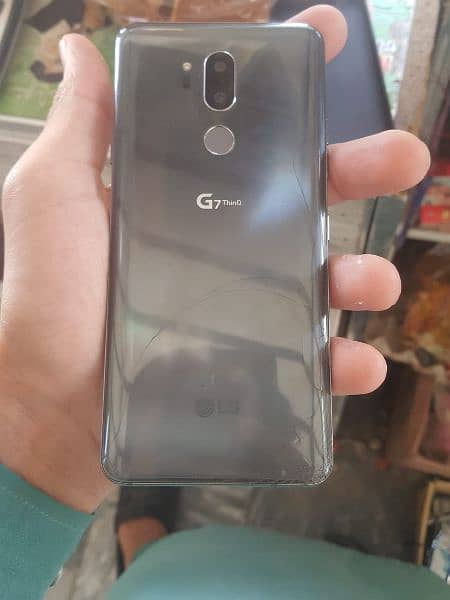 LG G7thinq 4GB 64GB ALL OK WATER SET Back glass broken baki all ok 5