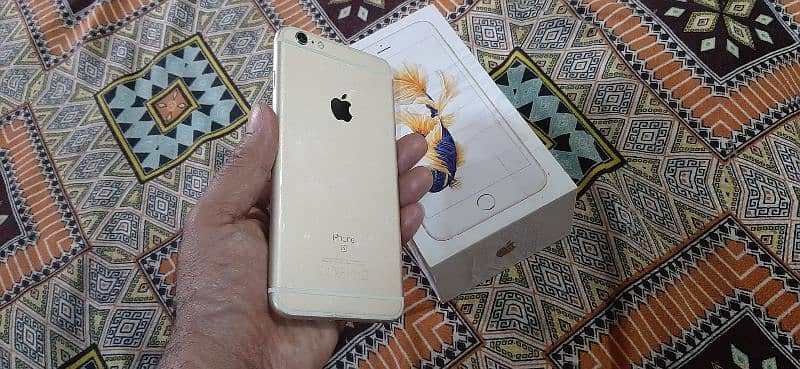 iphon 6s plus PTA approved condition. 10.10. . 64gb mobile or box hai 4