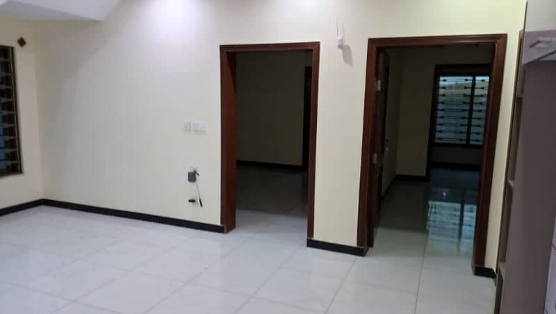 Overseas Sector 5 Double Unit 10 Marla House Good Condition All Facilities Are Available For Rent In Bahria Town Phase 8 Rawalpindi Islamabad 5
