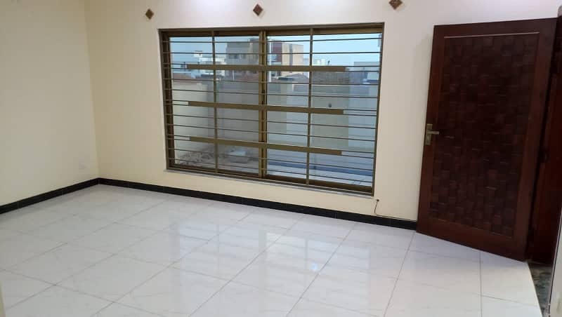 Overseas Sector 5 Double Unit 10 Marla House Good Condition All Facilities Are Available For Rent In Bahria Town Phase 8 Rawalpindi Islamabad 6