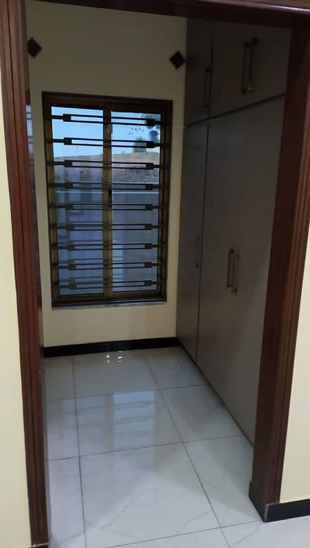 Overseas Sector 5 Double Unit 10 Marla House Good Condition All Facilities Are Available For Rent In Bahria Town Phase 8 Rawalpindi Islamabad 18