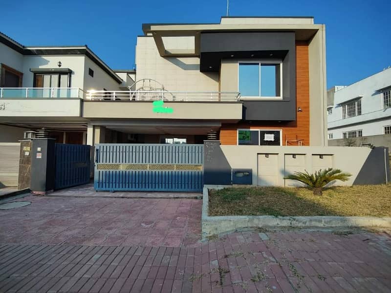 Overseas Sector 5 Double Unit 10 Marla House Good Condition All Facilities Are Available For Rent In Bahria Town Phase 8 Rawalpindi Islamabad 0