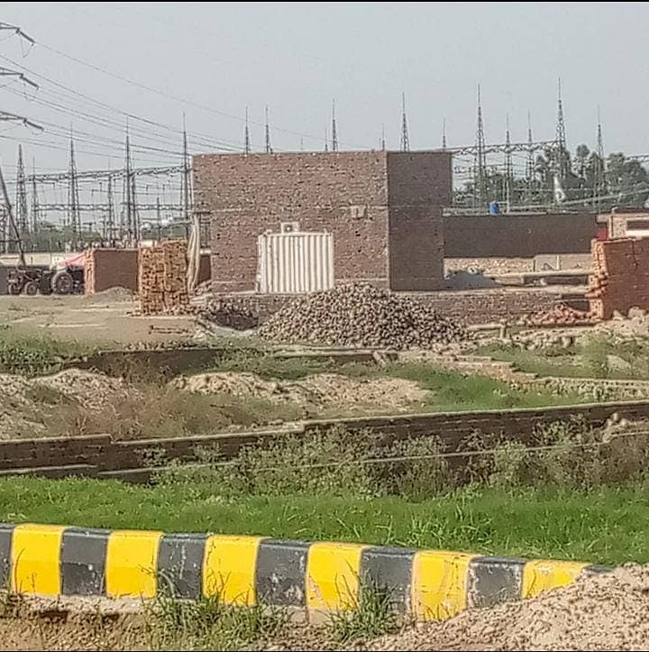 10 Marla Residential Plot For Sale In AL-HAQ HOMES Samundri Road Faisalabad 3