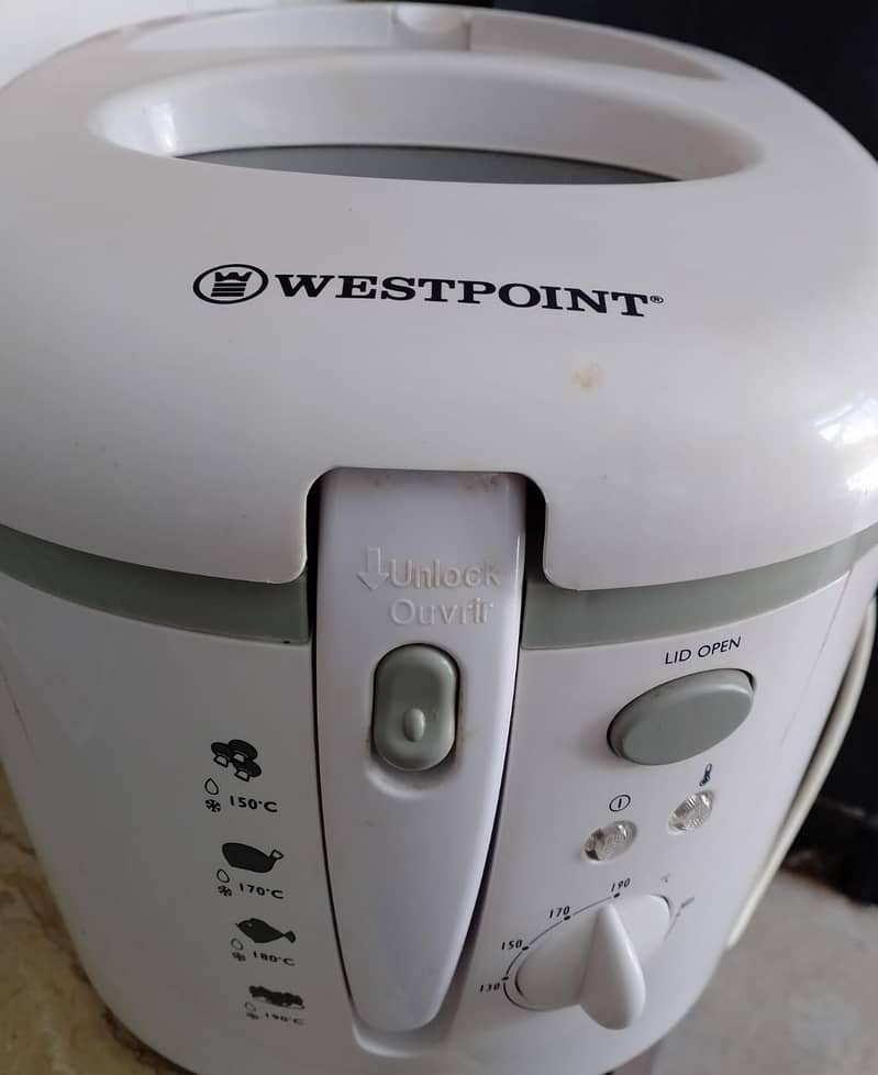Westpoint Electric Deep Fryer (WF-5236) 1
