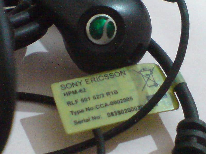 Sony Ericsson HPM-62 1