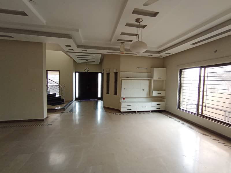 1 Kanal House For Rent In DHA Phase 6 Block K Lahore 4