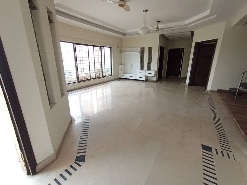 1 Kanal House For Rent In DHA Phase 6 Block K Lahore 7