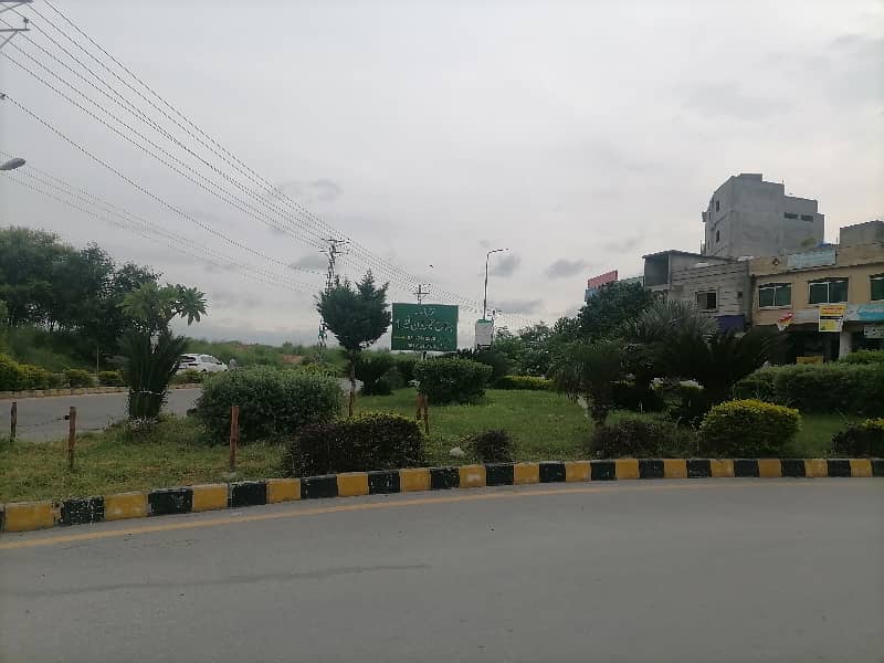 1575 Square Feet Residential Plot In Central Jinnah Gardens Phase 1 For Sale 2