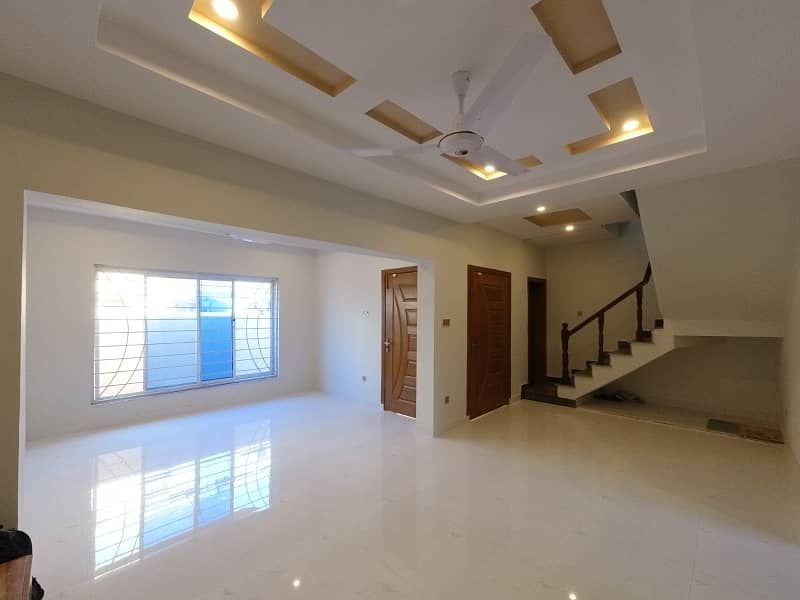 5 Marla Stunning Luxury House Available For Rent 19