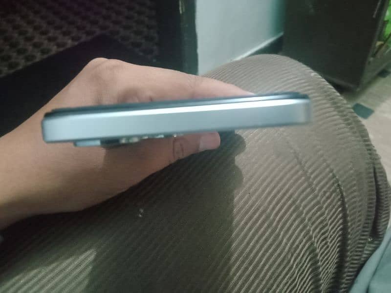 Infinix hot 30 play 6 months used one hand used 4