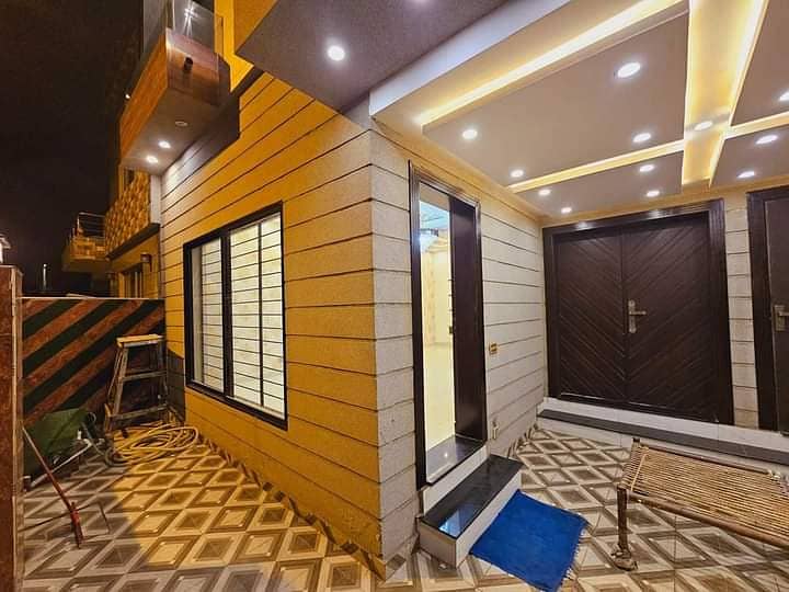 DHA 11 Rahbar House Available For Rent 9