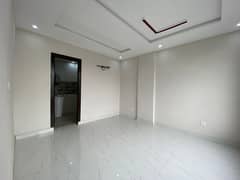 1 Bed, Non-Furnished Apartment
Sector C Available For Rent