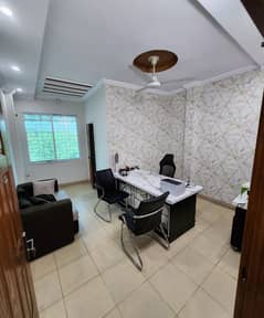 1st Floor Flat Office Facing Cricket Ground In Valencia Town