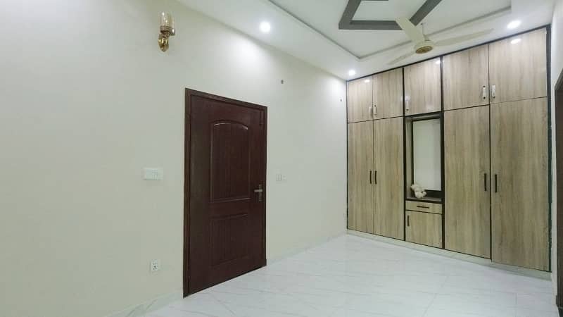 This Is Your Chance To Buy Prime Location House In Lahore 13
