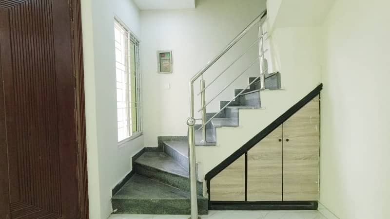 This Is Your Chance To Buy Prime Location House In Lahore 14