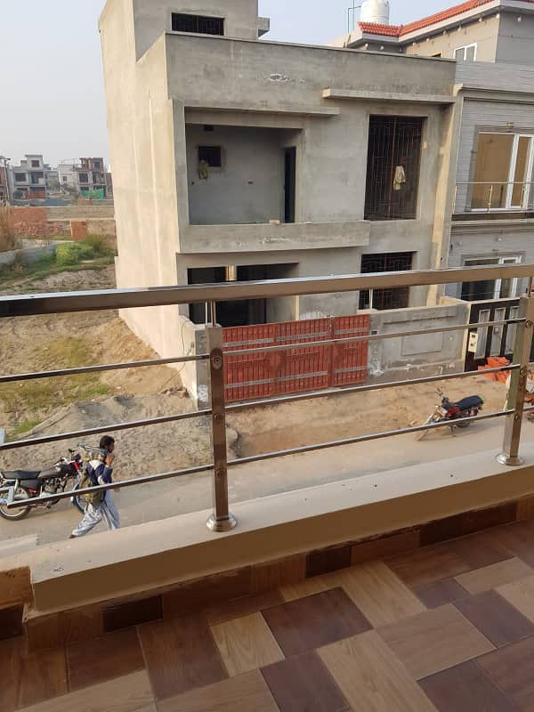 5 Marla Hot Location Brand New House For Sale In Park View City Lahore 25