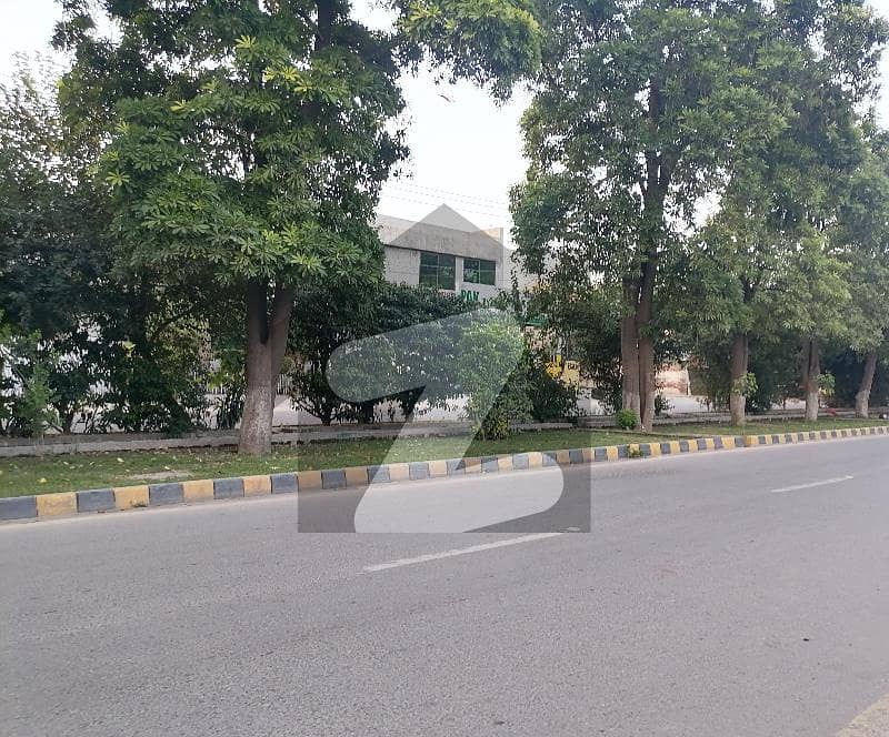 1 Kanal Commercial Plot In Faisal Town Is Available 6