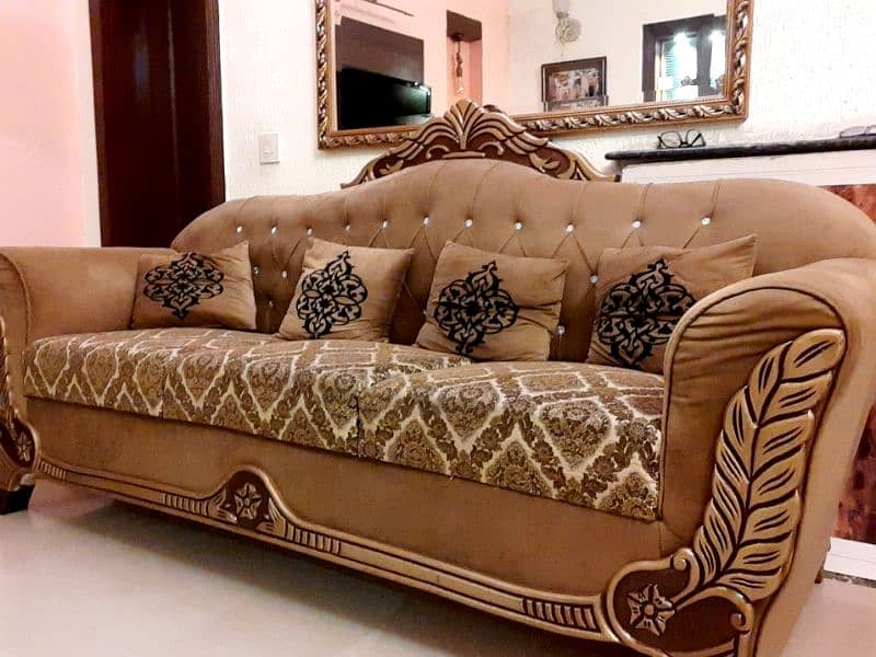 3+2+1 SOFA SET IN NEW CONDITION 7