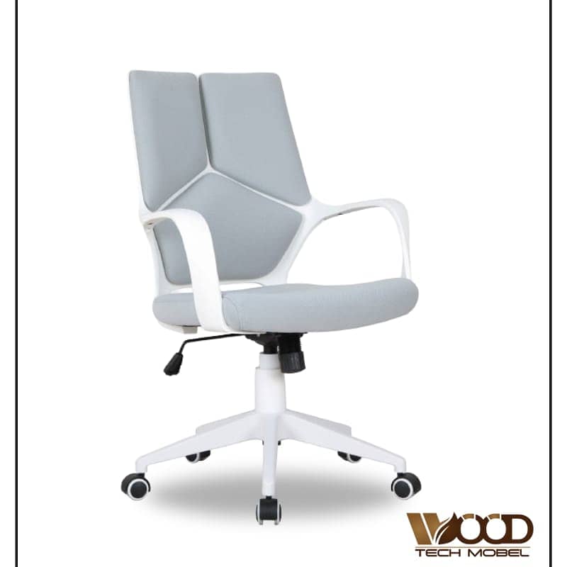 Executive , Boss , CEO Chairs ( Comfortable and Ergonomic Chair ) 3