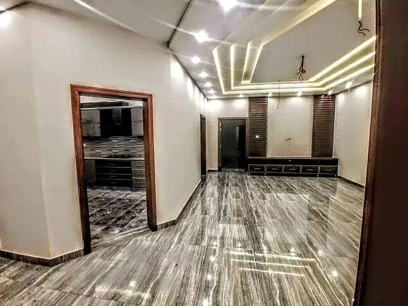 Wooden floor Carpets Gym flooring Vinyl floor & SPC floor in Lahore 15