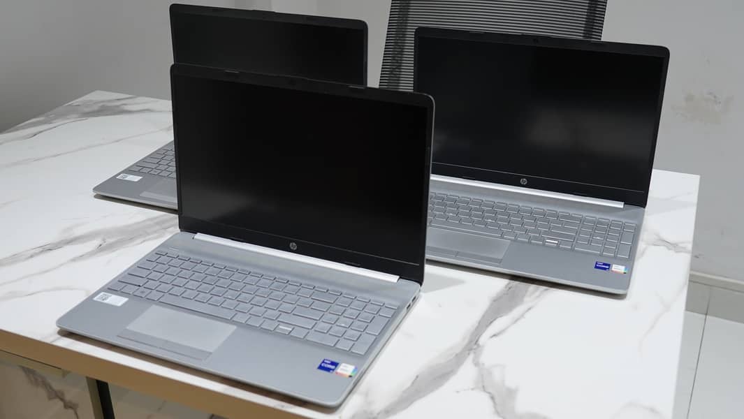 HP i7 11 Gen laptop 2