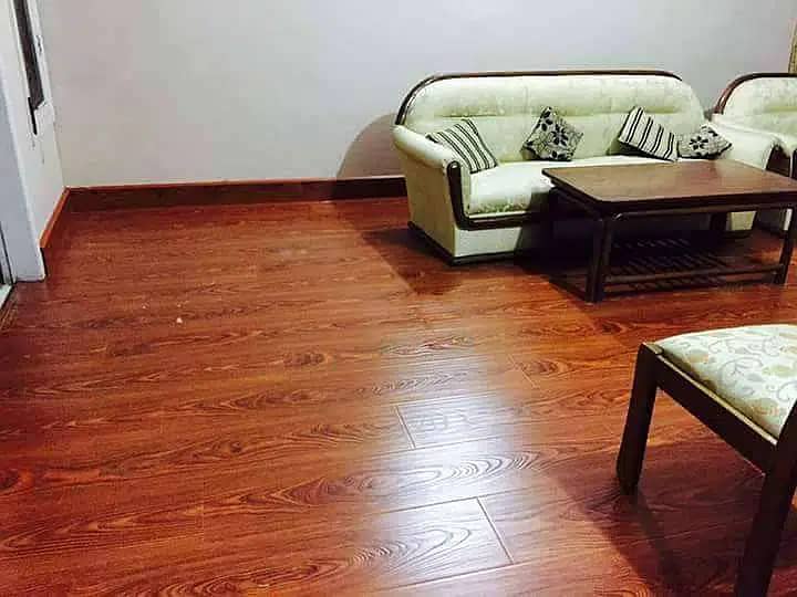 wood floor best quality in cheap rate vinyl wooden floor carpet Lahore 2