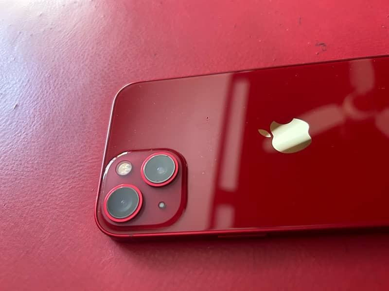 Apple iPhone 13 - red - 256 GB 5