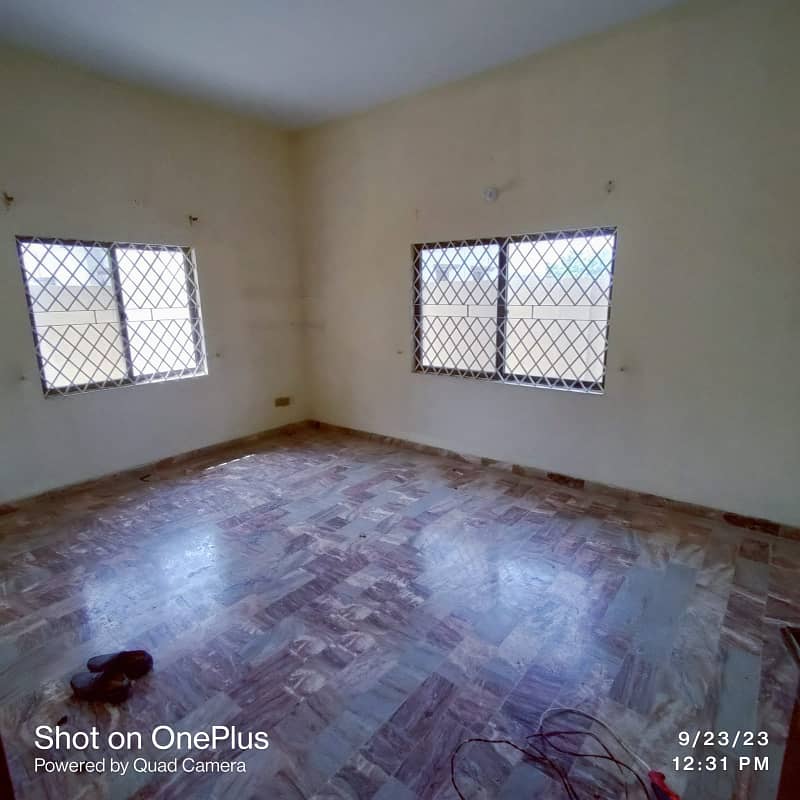 400 gz independent house for rent 6