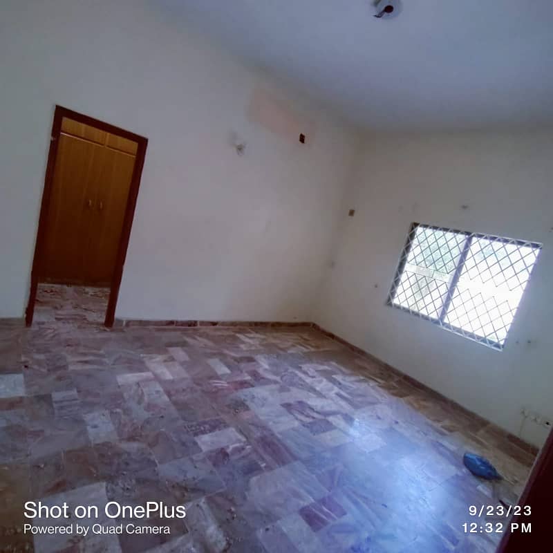 400 gz independent house for rent 11