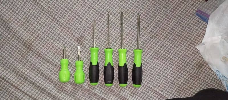 Different imported Tool sets for car or home use 7