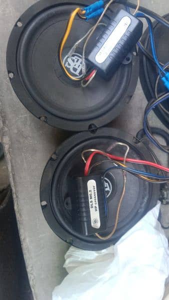 Components speakers for amplifier and woofer sound system 14