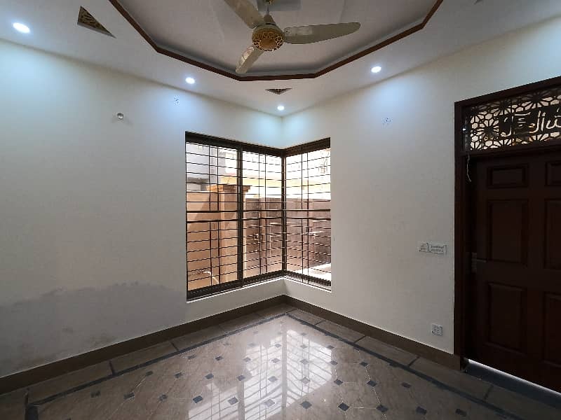 Affordable House For sale In Punjab University Phase 2 - Block C 6