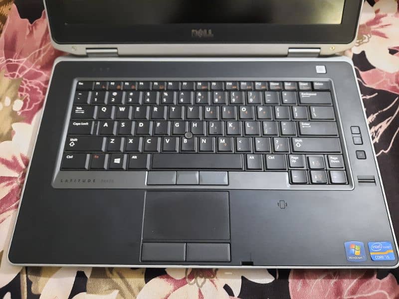 DELL LATITUDE Core i5 3rd Gen LAPTOP WITH 8GB RAM 128GB SSD 320 GB HDD 1