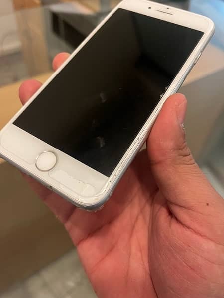iphone 8 256Gb Pta Approved White colour 0