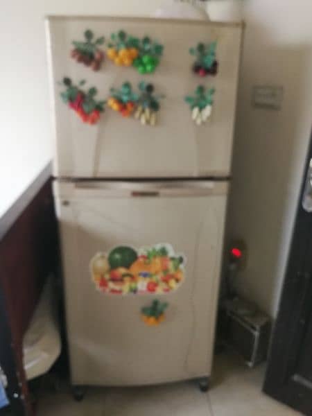 fridge good condition 4