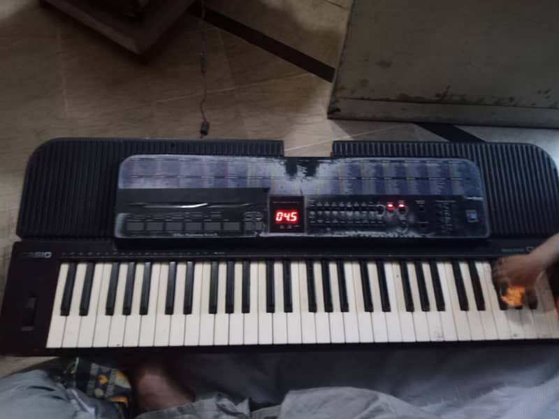Casio keyboard 680 piano 2