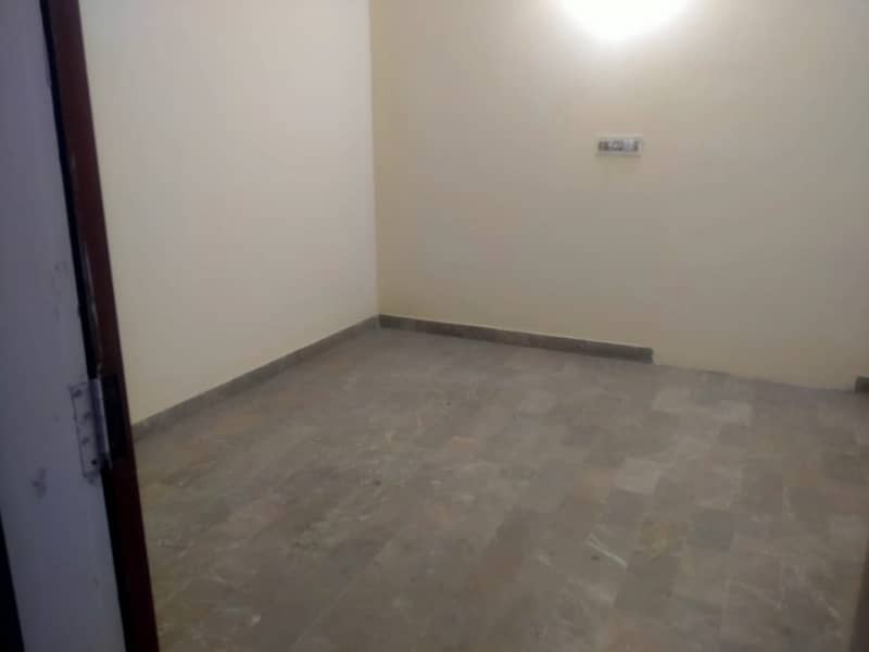 Lower Portion Is Available In Gulshan-E-Iqbal - Block 1 For Rent 11