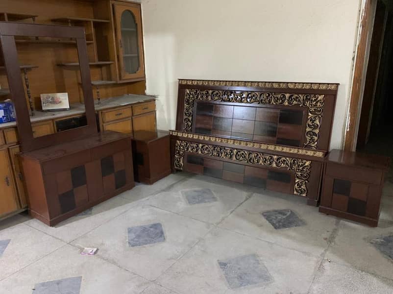 Double bed / bed set / Side Tables / Dressing Tables / poshish bed set 8